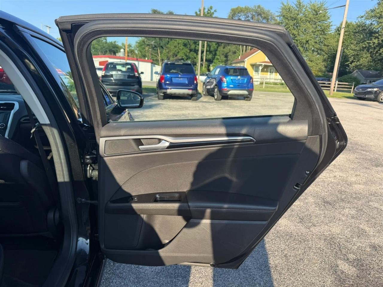 Ford Fusion SE 2014