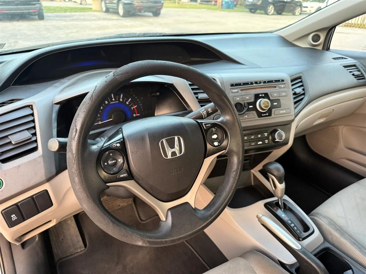 Honda Civic LX Coupe 5-Speed AT 2012