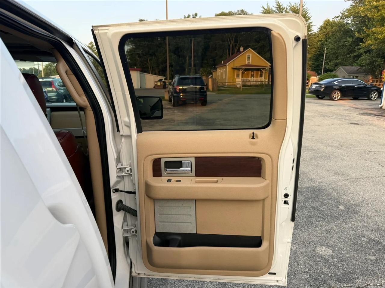 Ford F-150 King Ranch SuperCrew 6.5-ft. Bed 4WD 2013