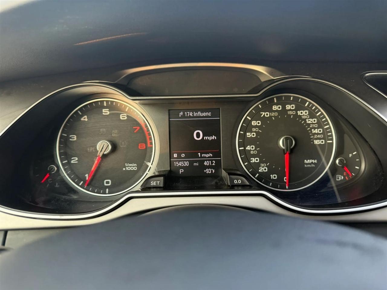 Audi A4 2.0T Sedan quattro Tiptronic 2013