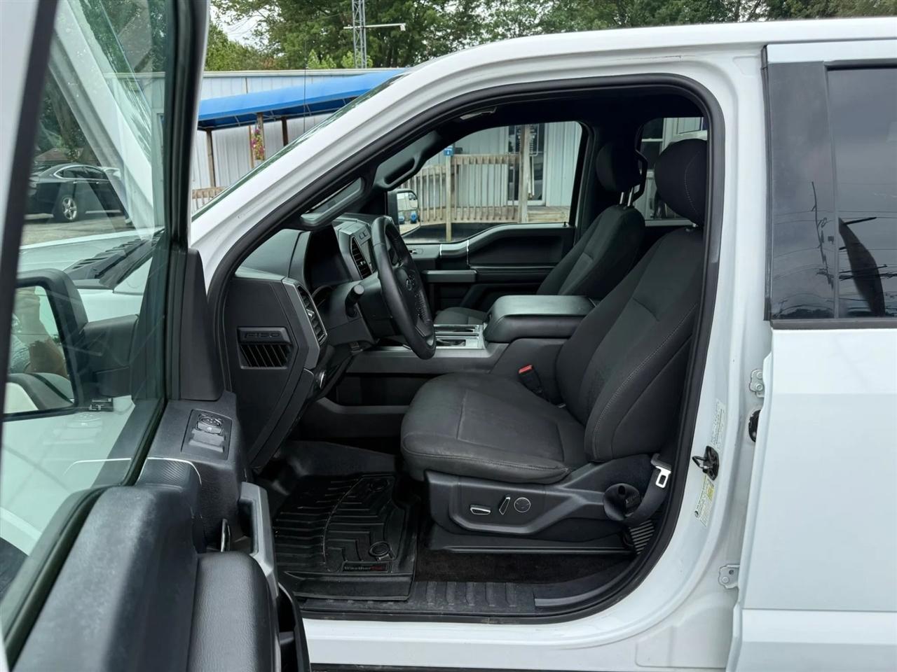 Ford F-150 XLT SuperCrew 5.5-ft. Bed 4WD 2018