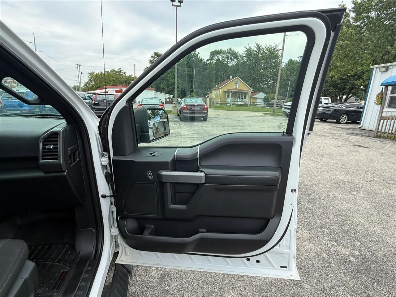 Ford F-150 XLT SuperCrew 5.5-ft. Bed 4WD 2018