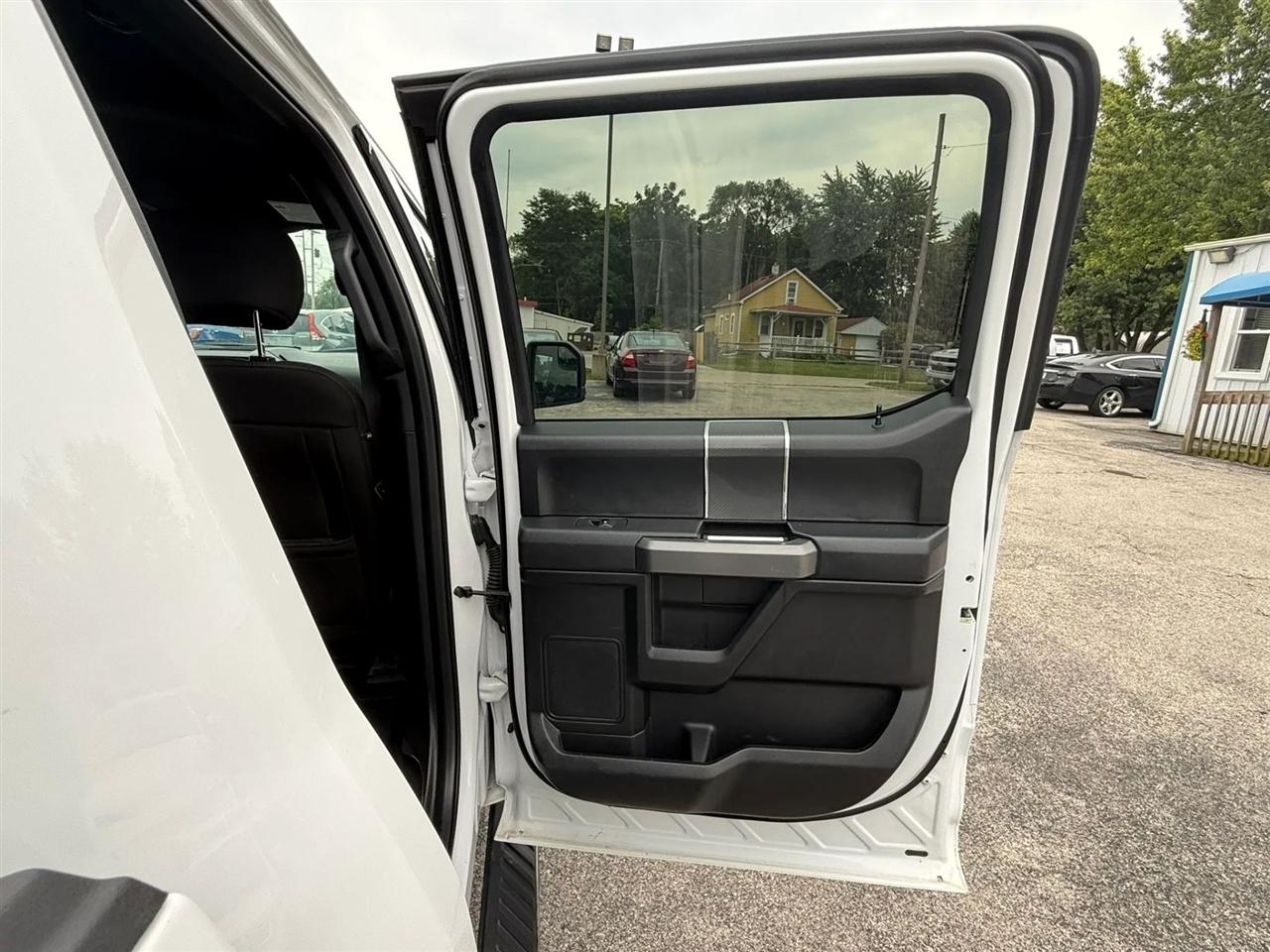 Ford F-150 XLT SuperCrew 5.5-ft. Bed 4WD 2018