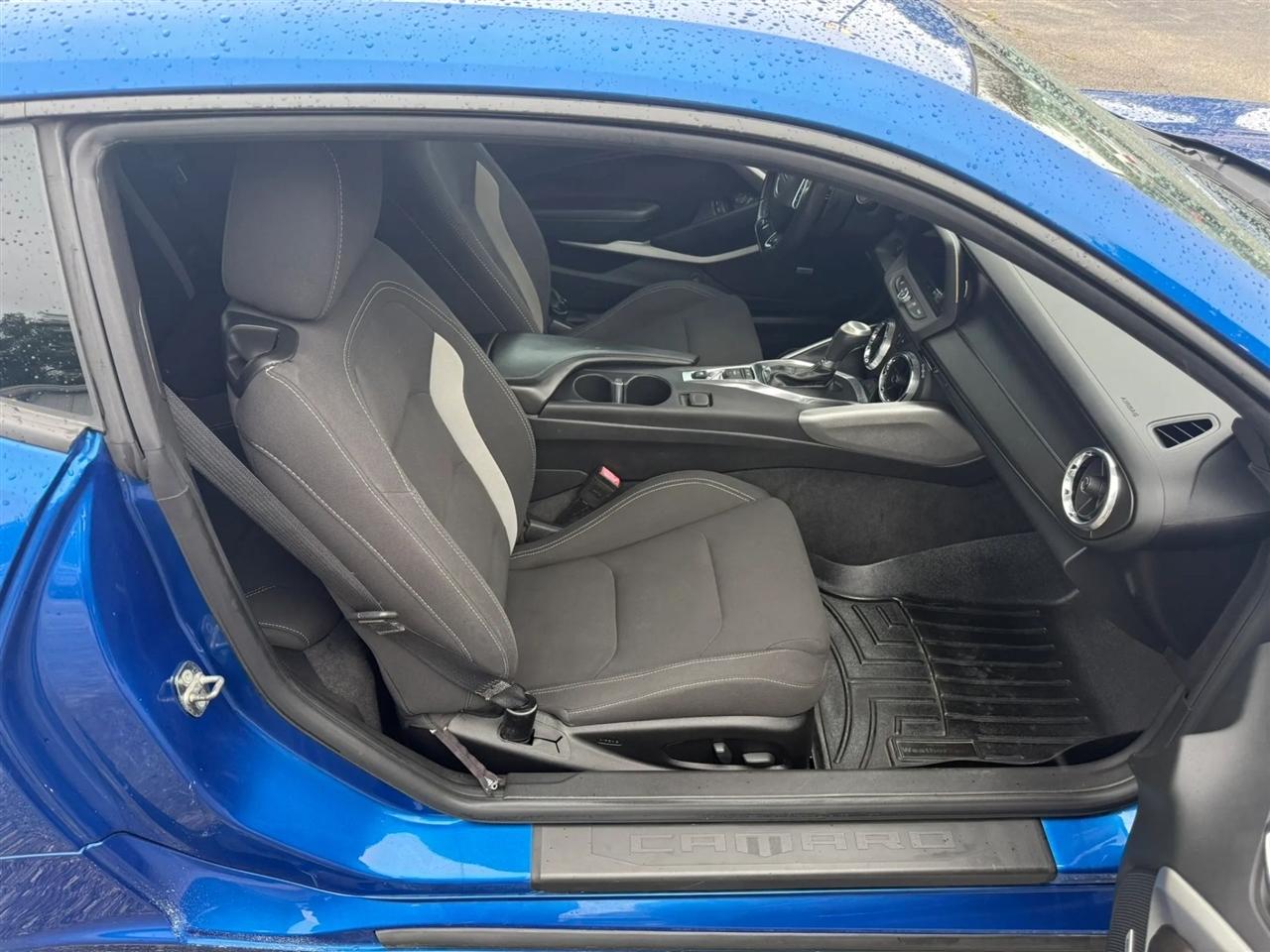 Chevrolet Camaro 1LT Coupe 8A 2018