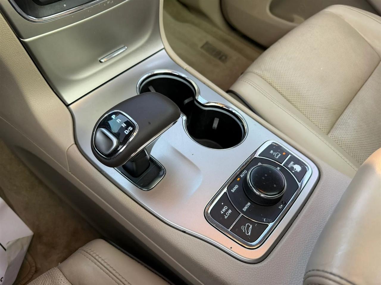 Jeep Grand Cherokee Overland 4WD 2015