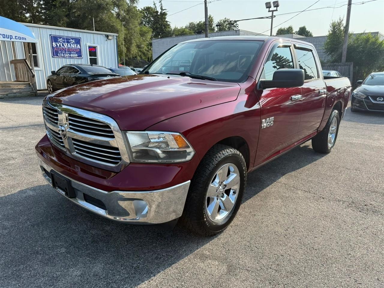 RAM 1500 SLT Crew Cab SWB 4WD 2014