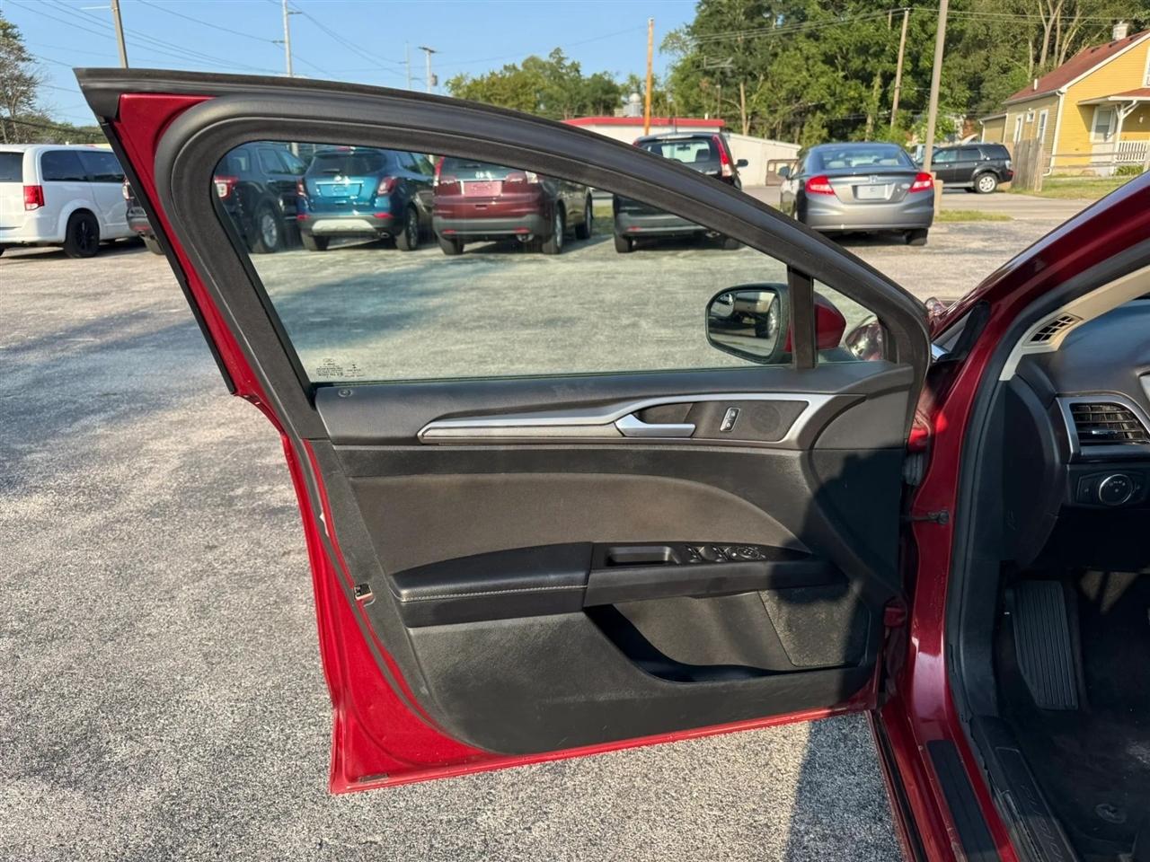 Ford Fusion SE 2017