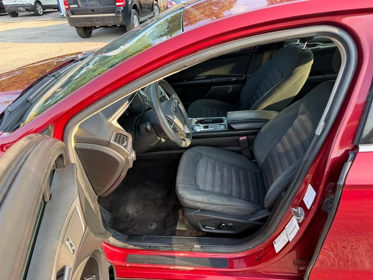 Ford Fusion SE 2017