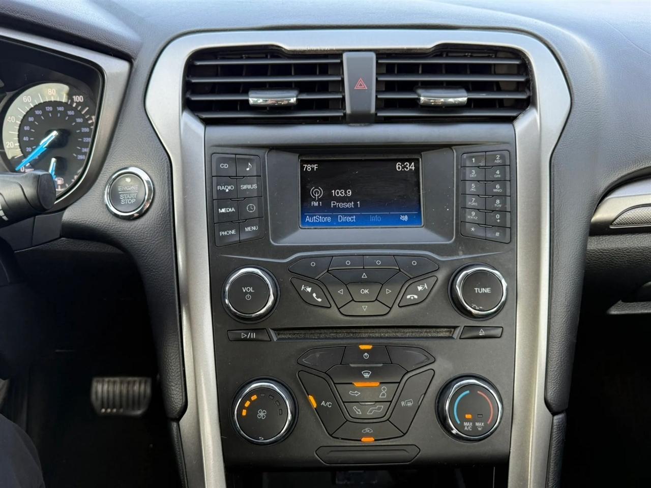 Ford Fusion SE 2017