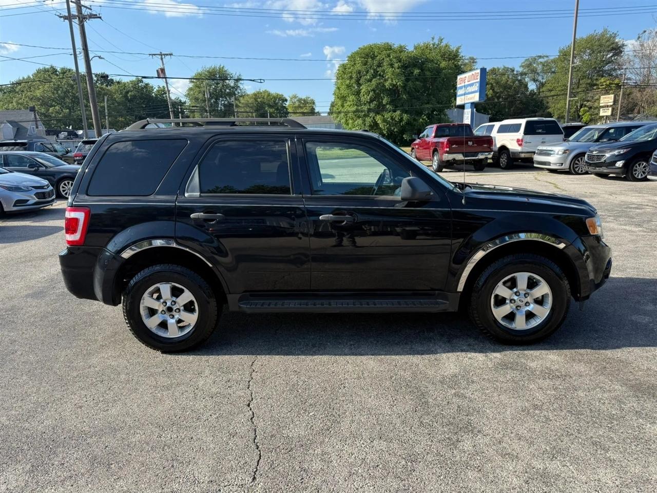 Ford Escape XLT FWD 2010