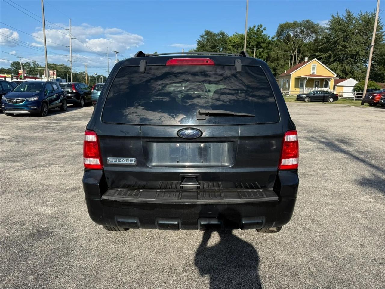 Ford Escape XLT FWD 2010
