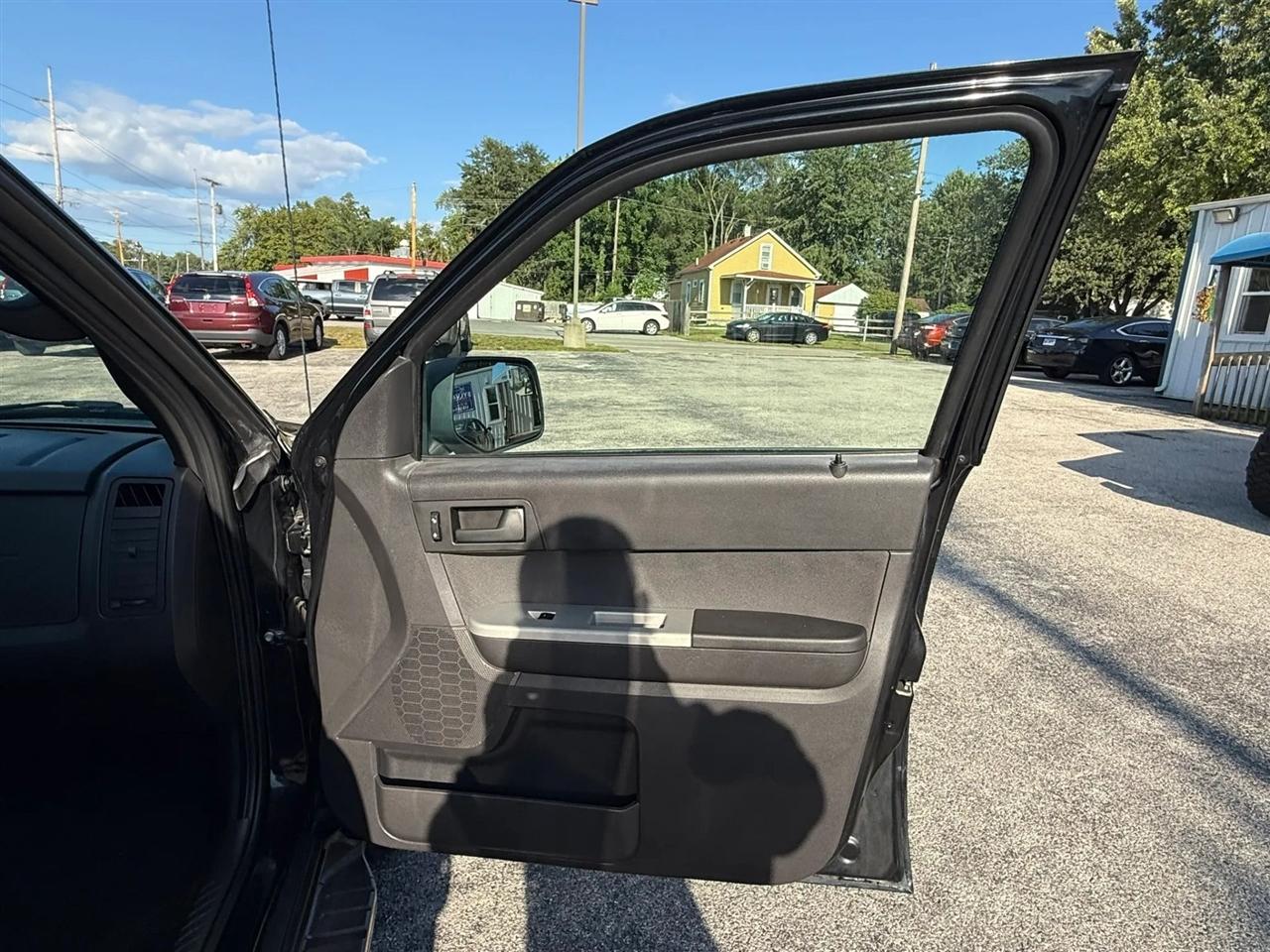 Ford Escape XLT FWD 2010