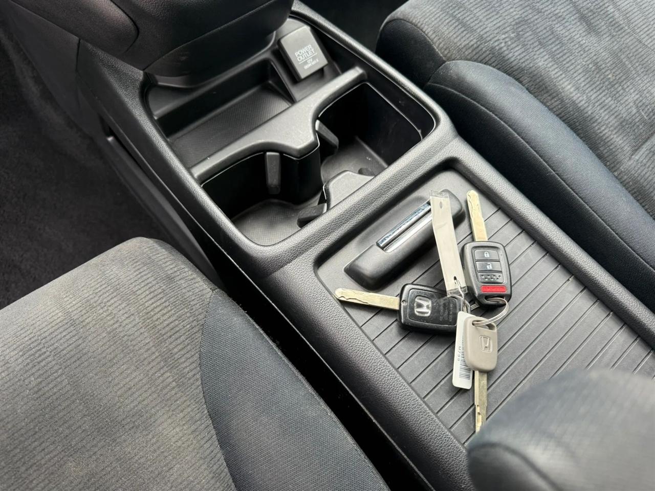 Honda CR-V LX 4WD 5-Speed AT 2014