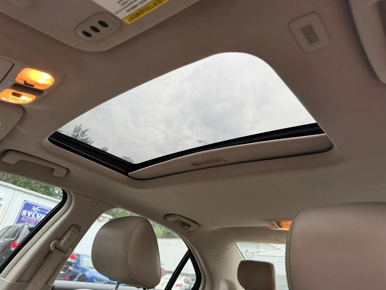 Ford Fusion I4 SEL 2011