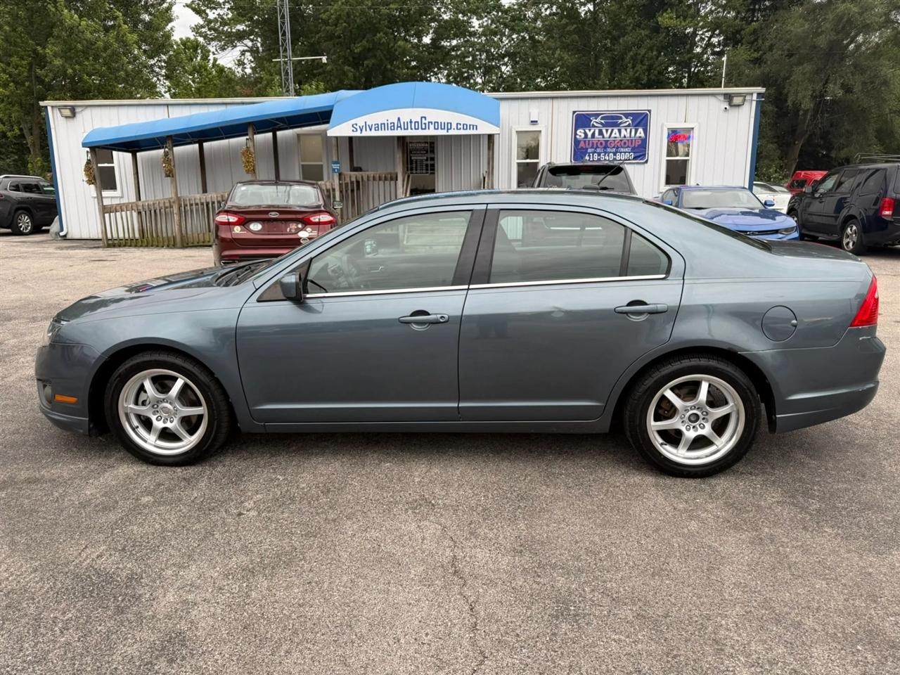 Ford Fusion I4 SE 2011