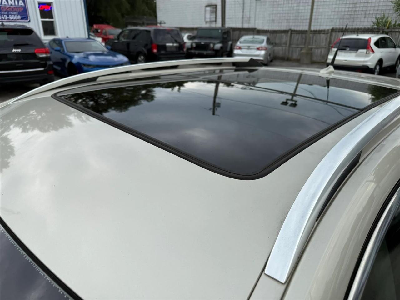 Cadillac SRX Luxury Collection 2013