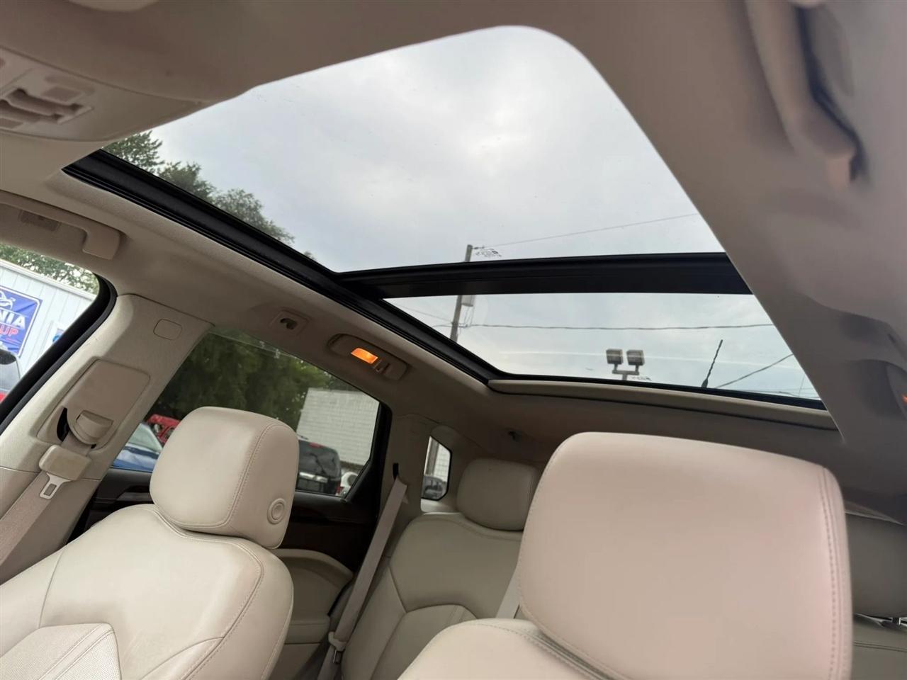 Cadillac SRX Luxury Collection 2013