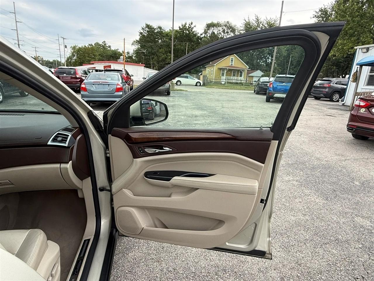 Cadillac SRX Luxury Collection 2013
