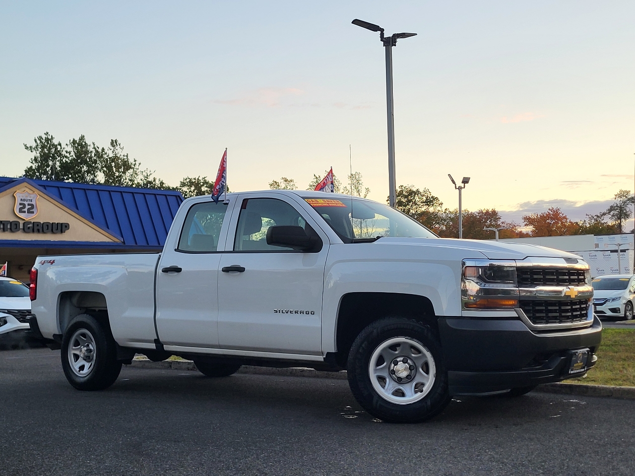 Chevrolet Silverado 1500 Work Truck Double Cab 4WD 2018 Chevrolet Silverado 1500 Work Truck Double Cab 4WD 2018