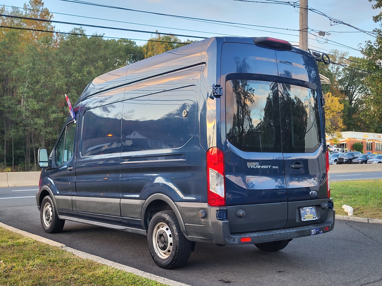 Ford Transit 350 Van High Roof w/Sliding Pass. 148-in. WB 2018 Ford Transit 350 Van High Roof w/Sliding Pass. 148-in. WB 2018