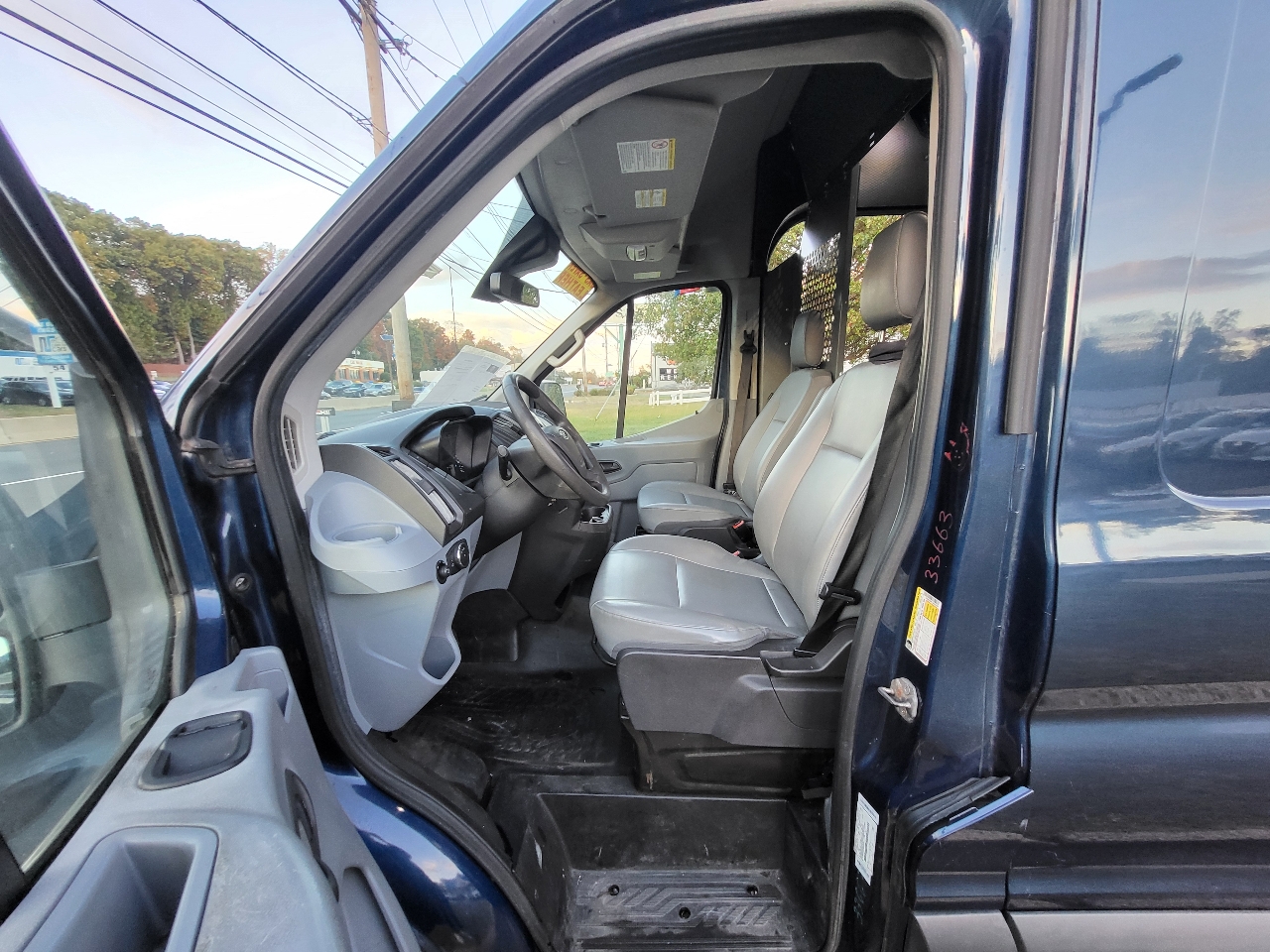 Ford Transit 350 Van High Roof w/Sliding Pass. 148-in. WB 2018 Ford Transit 350 Van High Roof w/Sliding Pass. 148-in. WB 2018