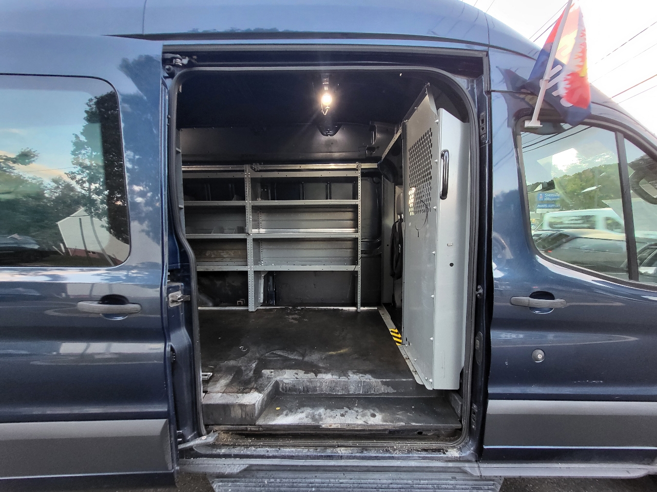Ford Transit 350 Van High Roof w/Sliding Pass. 148-in. WB 2018 Ford Transit 350 Van High Roof w/Sliding Pass. 148-in. WB 2018