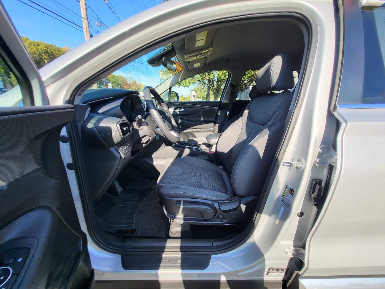 Hyundai Santa Fe SE 2.4 2019 Hyundai Santa Fe SE 2.4 2019