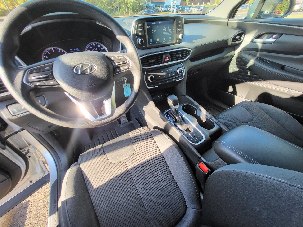 Hyundai Santa Fe SE 2.4 2019 Hyundai Santa Fe SE 2.4 2019