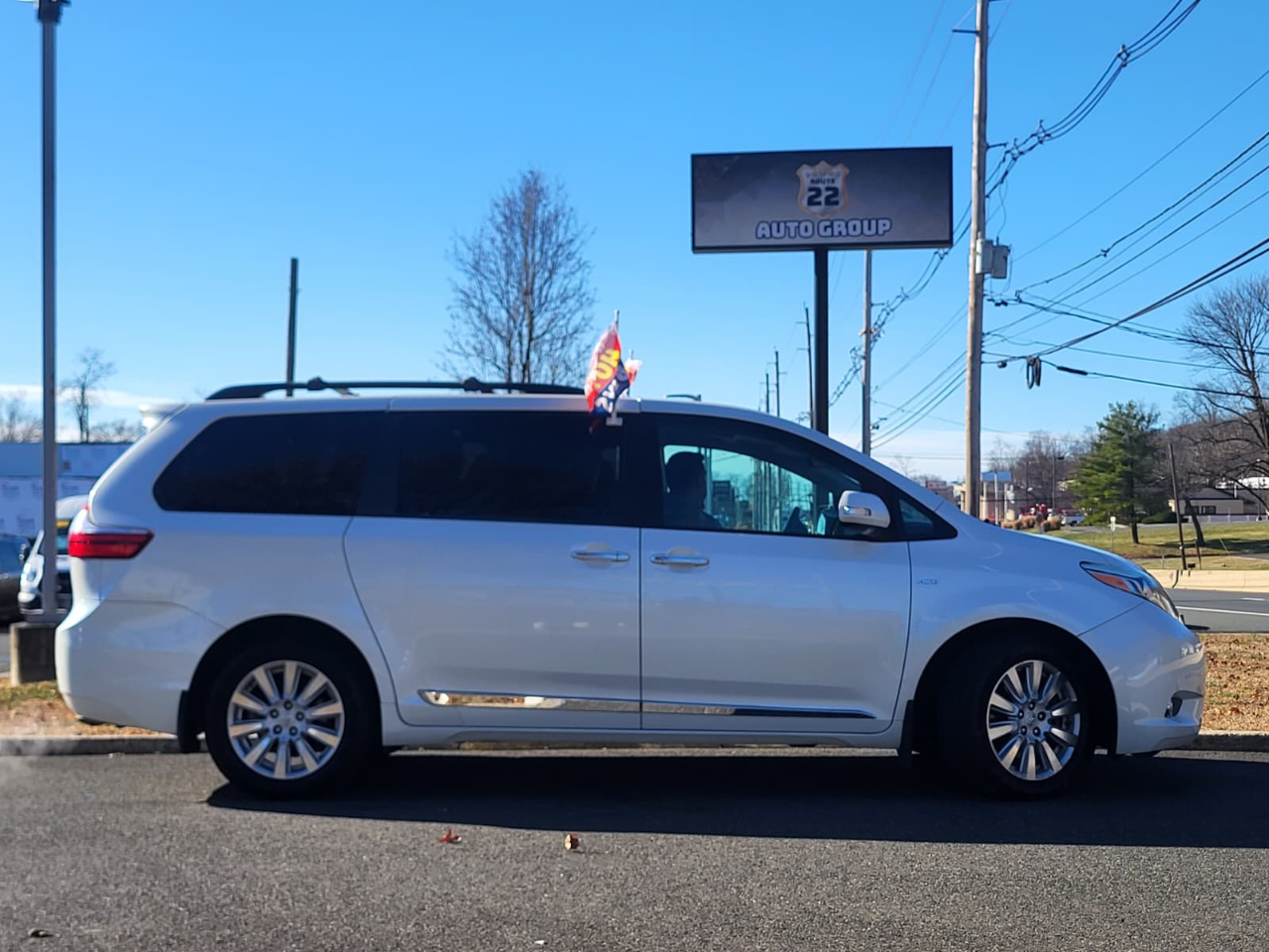 Toyota Sienna Limited Premium 7-Passenger 2017