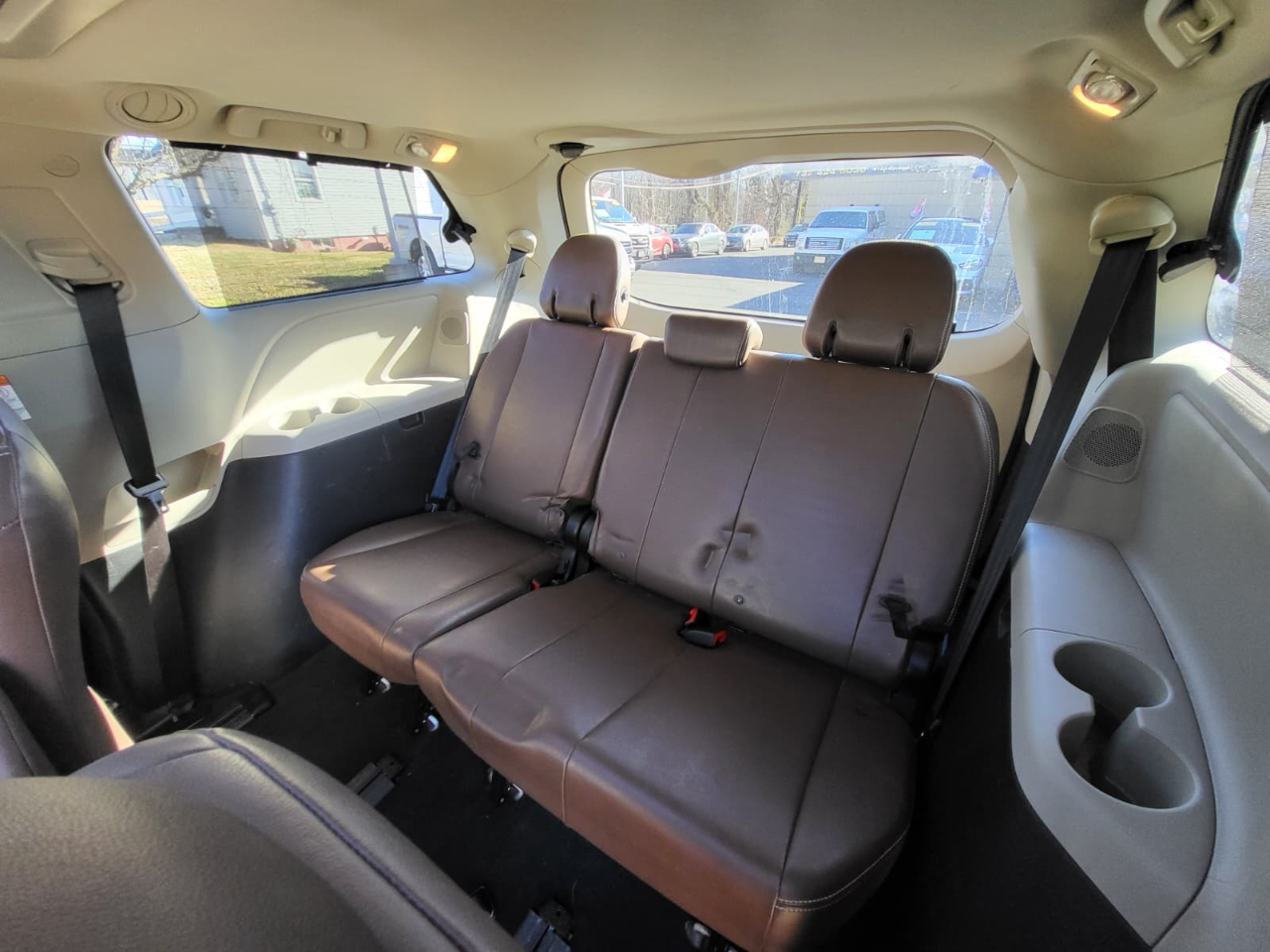 Toyota Sienna Limited Premium 7-Passenger 2017