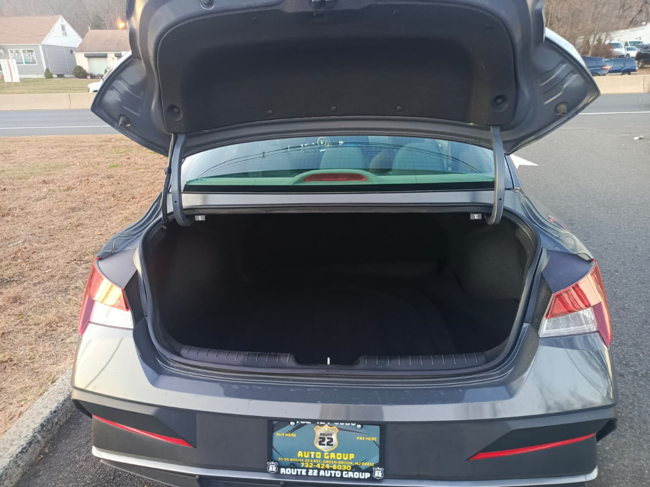 Hyundai Elantra SEL 2.0L Auto 2024