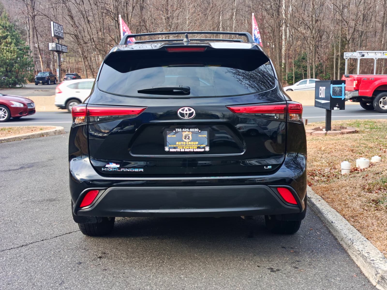 Toyota Highlander XLE 2023