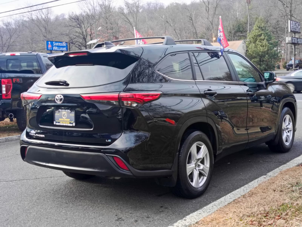 Toyota Highlander XLE 2023