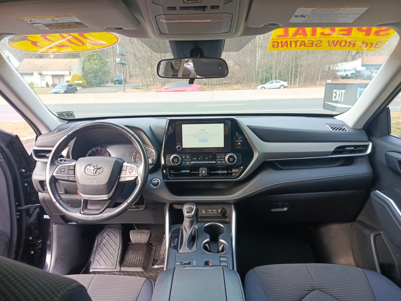 Toyota Highlander XLE 2023