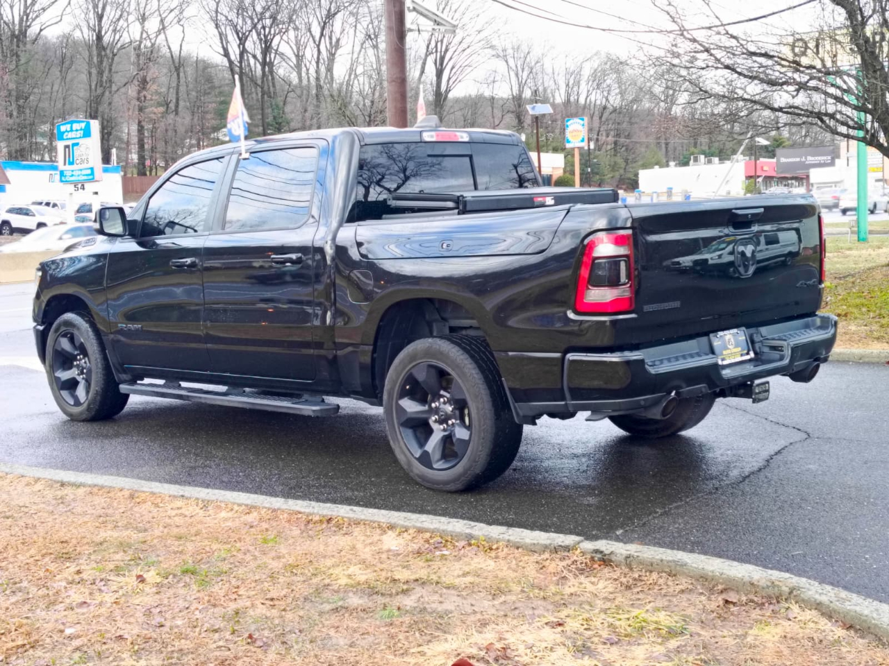 RAM 1500 Big Horn/Lone Star 4x4 Crew Cab 5'7" Box 2019