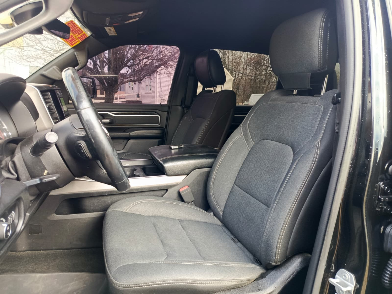 RAM 1500 Big Horn/Lone Star 4x4 Crew Cab 5'7" Box 2019