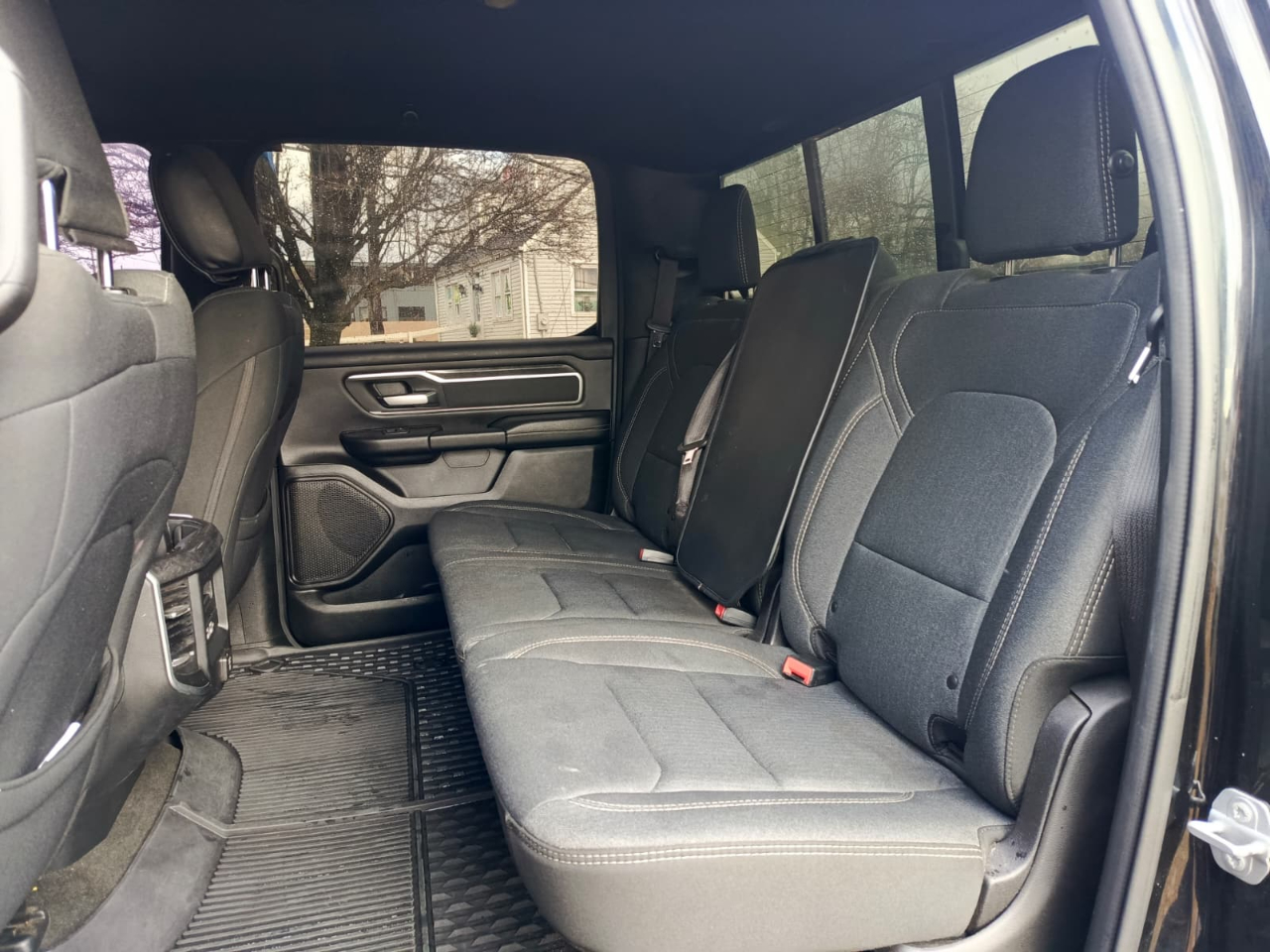 RAM 1500 Big Horn/Lone Star 4x4 Crew Cab 5'7" Box 2019