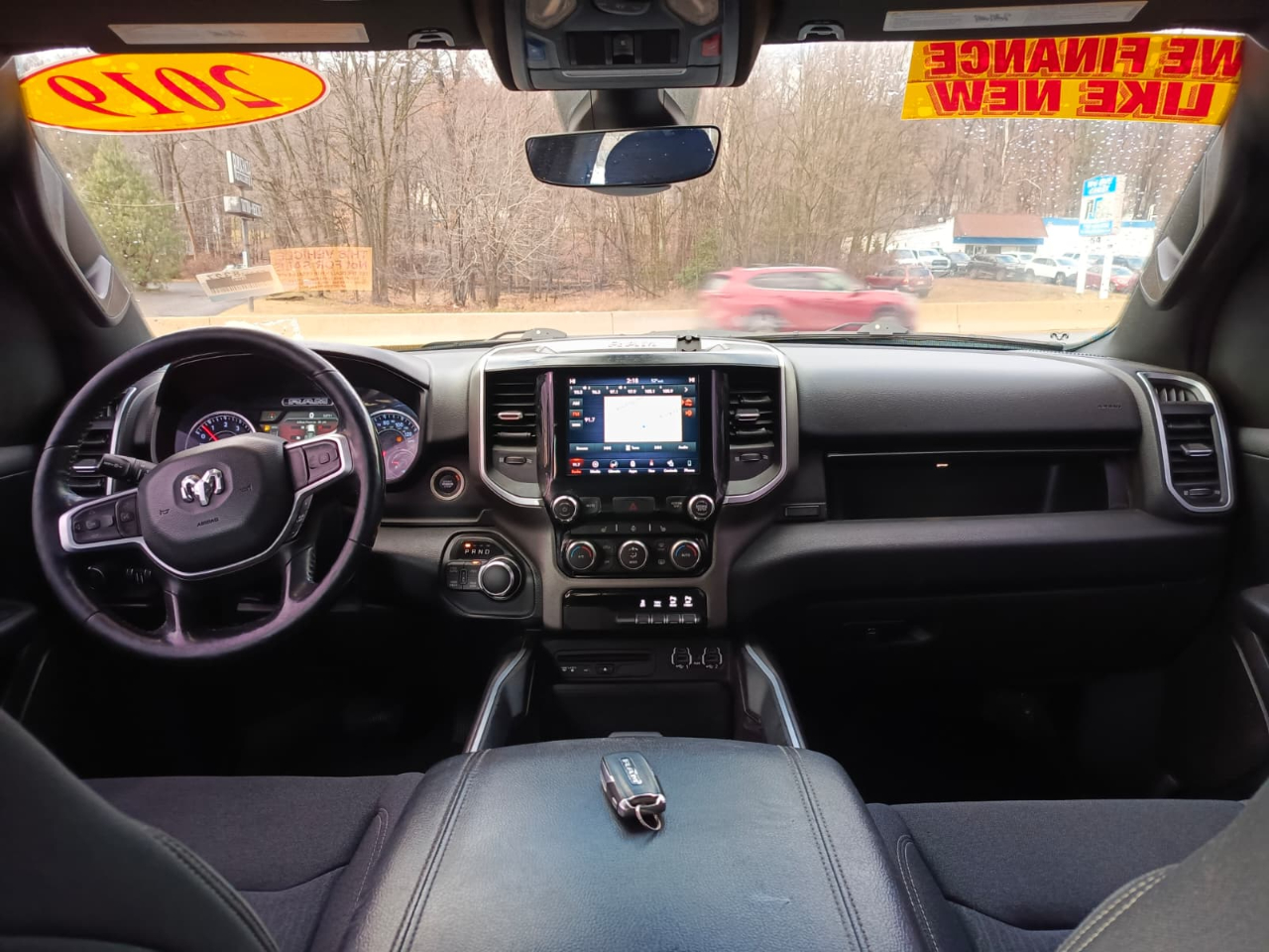 RAM 1500 Big Horn/Lone Star 4x4 Crew Cab 5'7" Box 2019