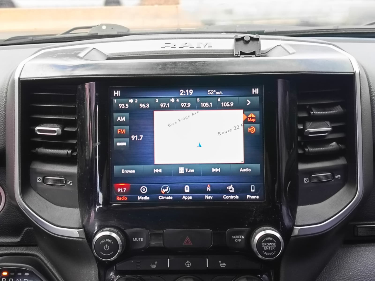 RAM 1500 Big Horn/Lone Star 4x4 Crew Cab 5'7" Box 2019