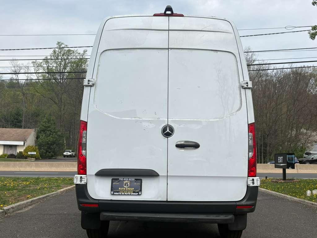 Mercedes-Benz Sprinter 2500 144-in. WB 2020