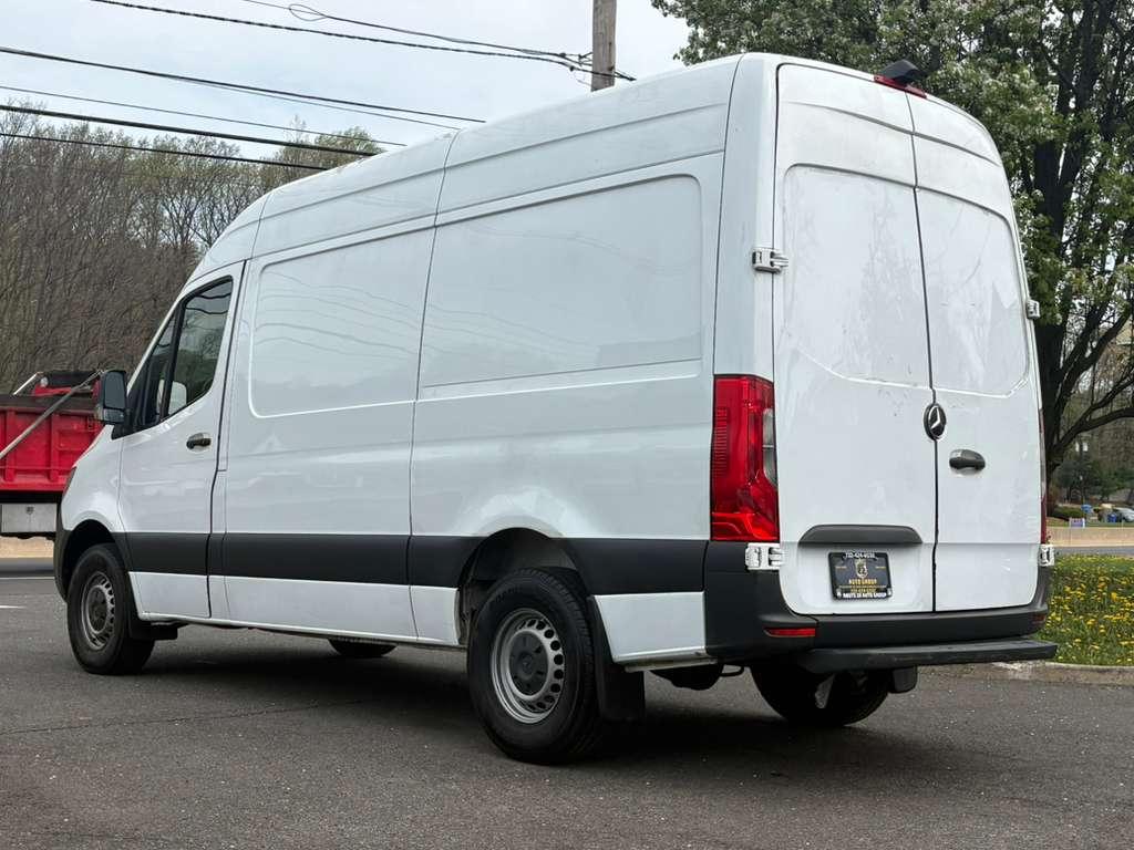 Mercedes-Benz Sprinter 2500 144-in. WB 2020