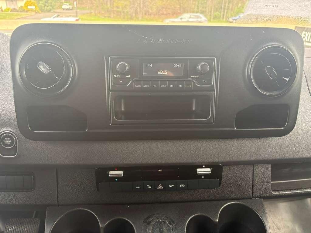 Mercedes-Benz Sprinter 2500 144-in. WB 2020