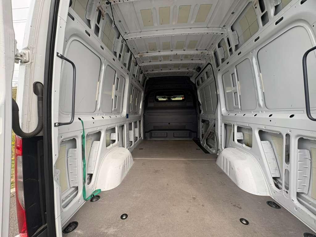 Mercedes-Benz Sprinter 2500 144-in. WB 2020