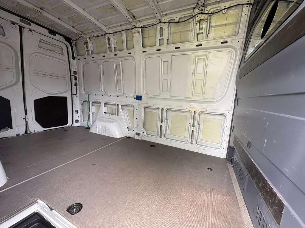 Mercedes-Benz Sprinter 2500 144-in. WB 2020