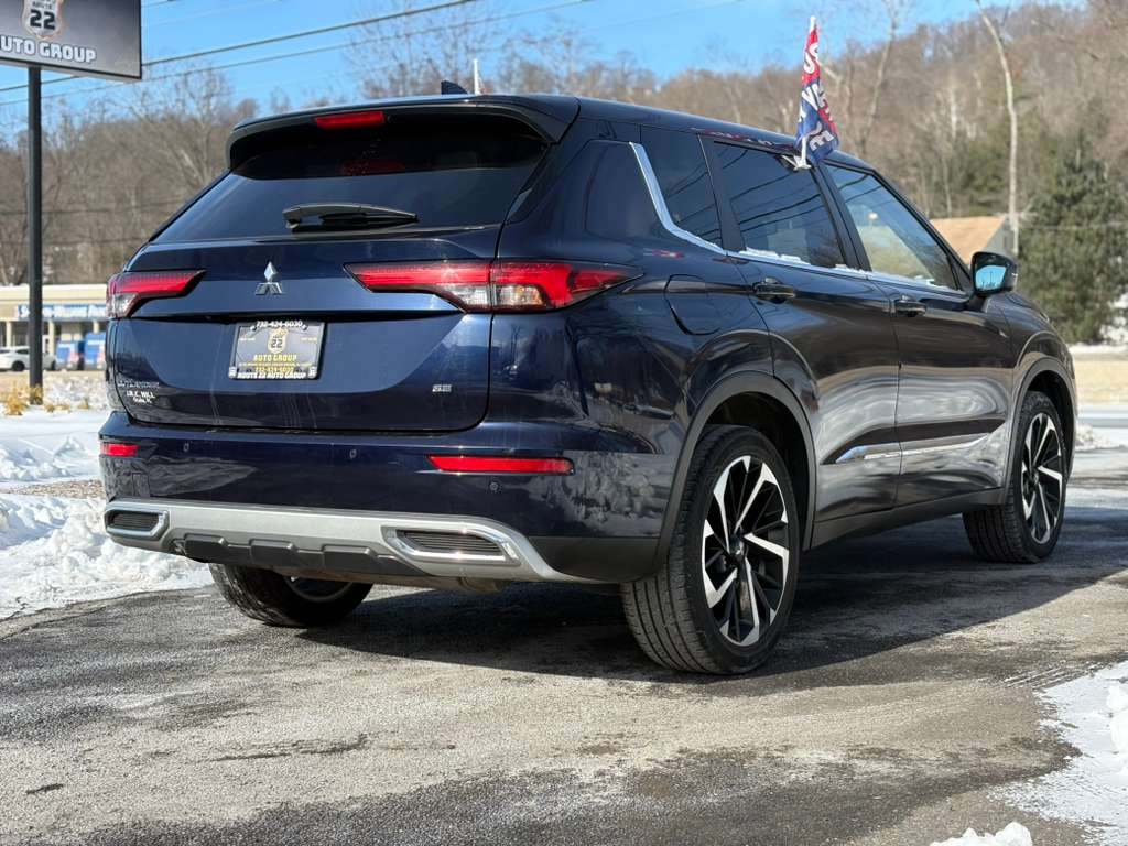 Mitsubishi Outlander SE 2WD 2022