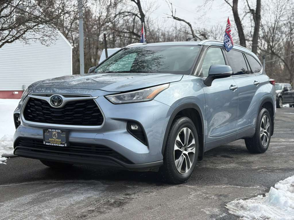 Toyota Highlander XLE AWD V6 2020