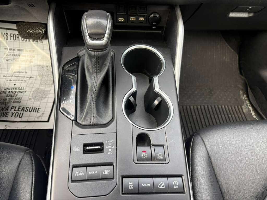 Toyota Highlander XLE AWD V6 2020