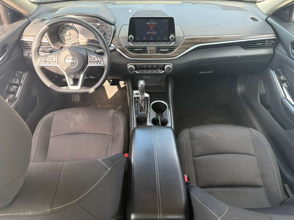 Nissan Altima 2.5 SV 2023