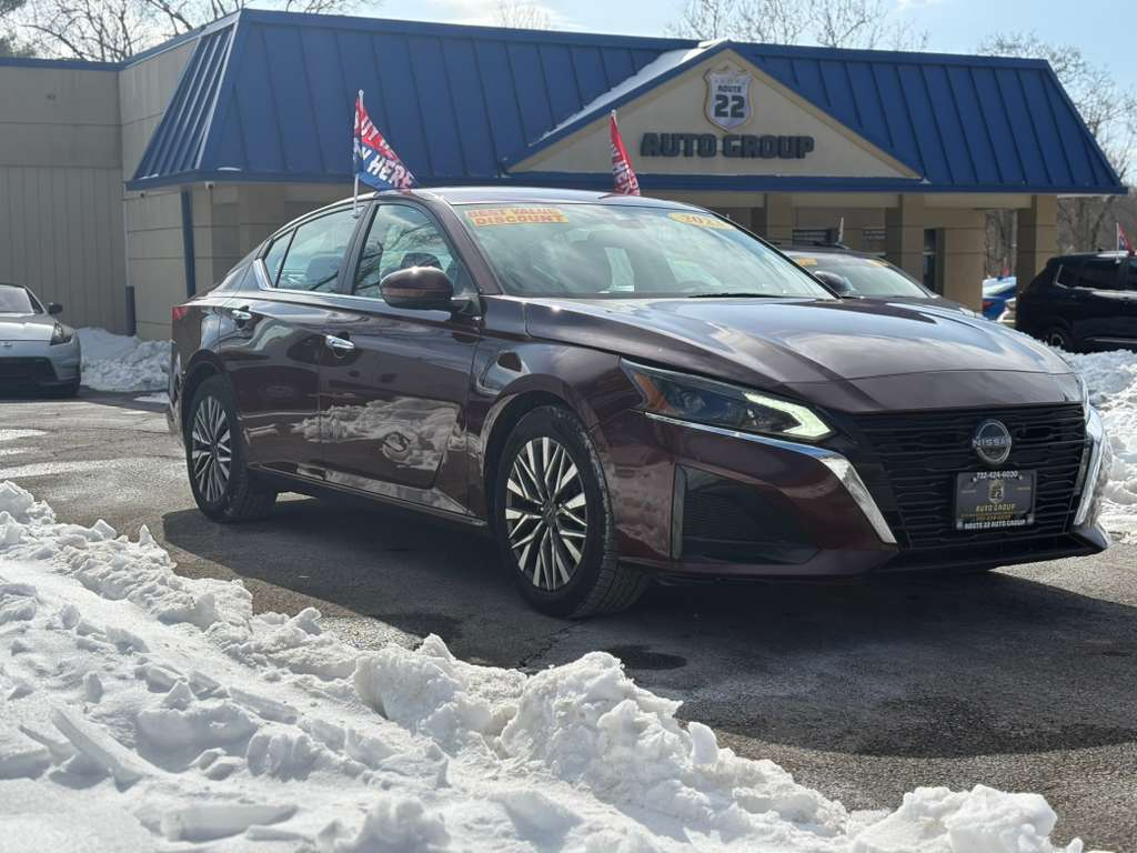 Nissan Altima 2.5 SV 2023
