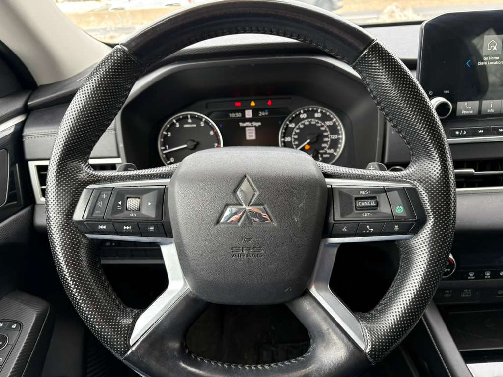 Mitsubishi Outlander SE 4WD 2022